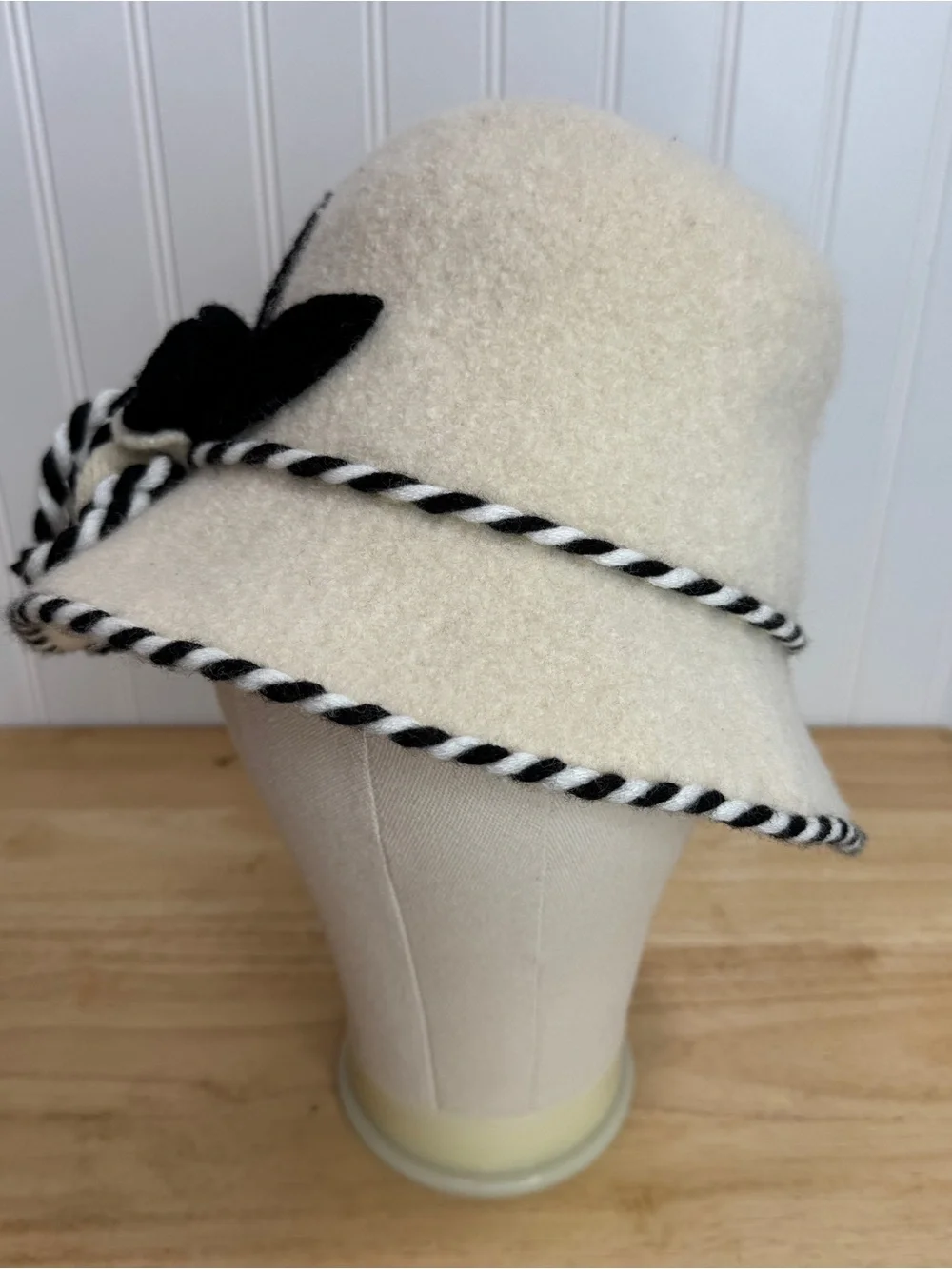 Winter Hat Women's Wool Cloche Bucket Hat Cream Black Flowers Stylish Retro